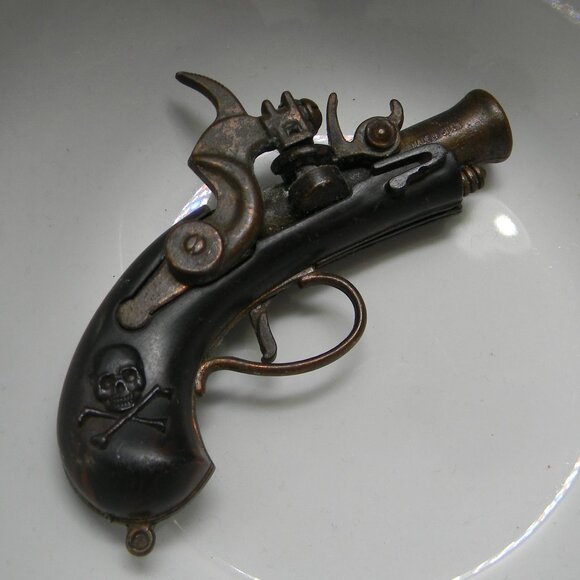 Vintage Redondo Pirata Pirate Pistol Spain & Friend Wooden Harmonica Japan - Picture 2 of 4